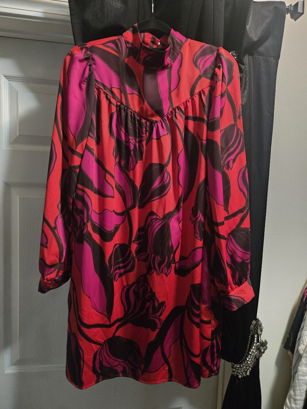 Who What Wear Red & Fuchsia Floral Long Sleeve Tunic Dress
